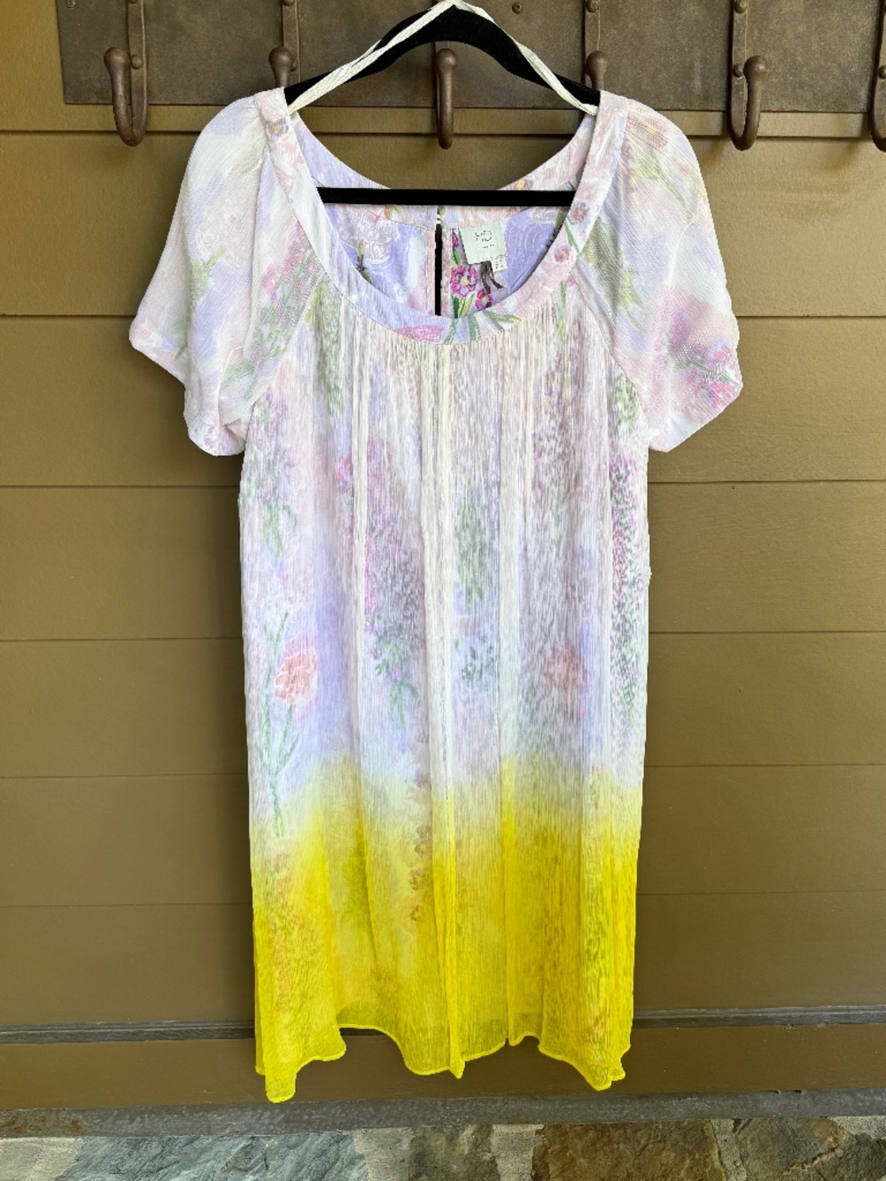 HD in Paris lovely dress in fun colors, Size US 14, Sold by Anthropologie